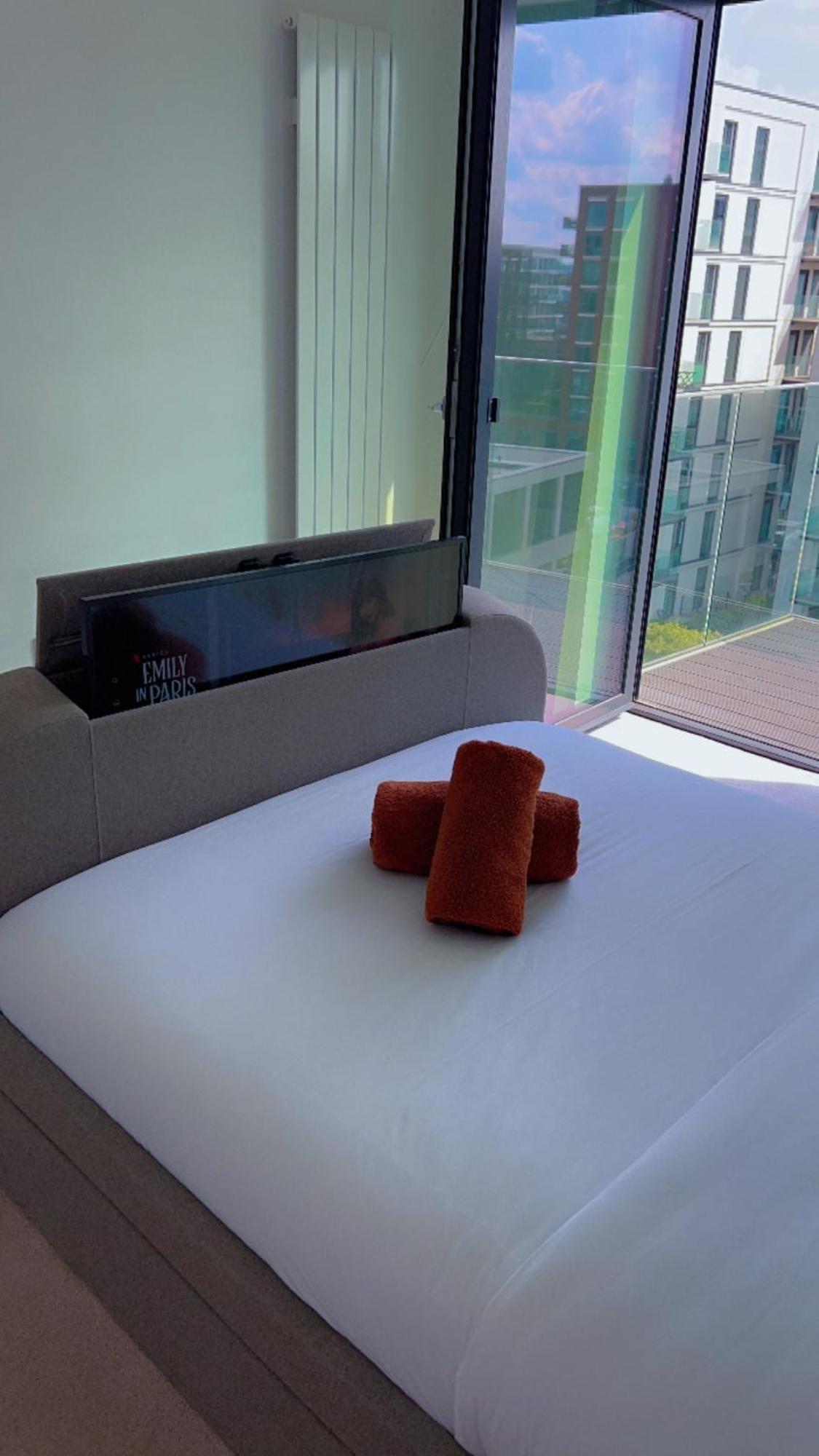 Ds Rentals - Entire 1 Bedroom Apartment Londen Buitenkant foto